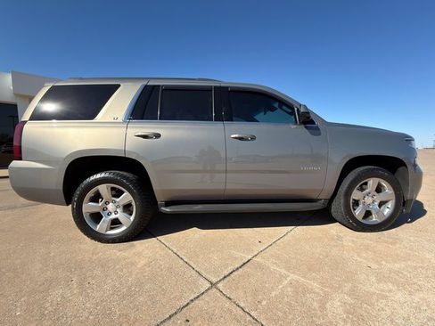 Used 2018 Chevrolet Tahoe LT w/ Luxury Package image 21