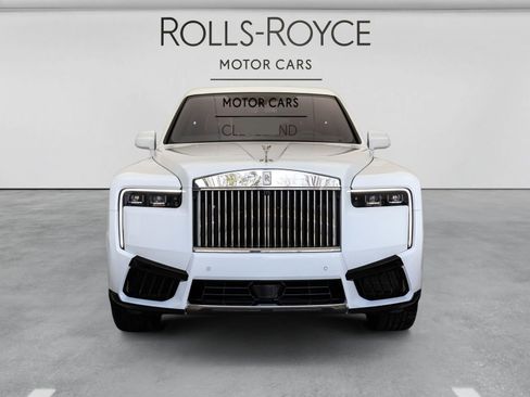 New 2026 Rolls-Royce Cullinan AWD/4WD image 6