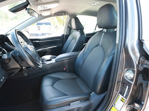 Used 2021 Toyota Camry SE image 22