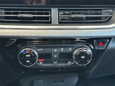 New 2026 Chevrolet Trax LT w/ Driver Confidence Package image 26