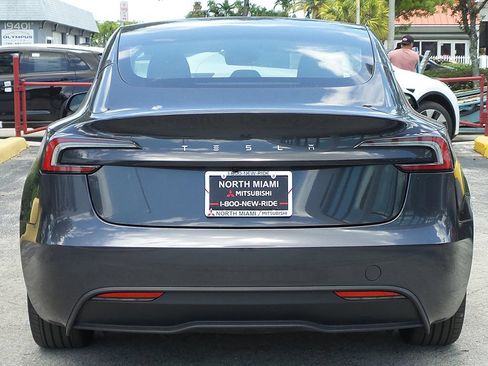 Used 2025 Tesla Model 3 Long Range RWD image 12