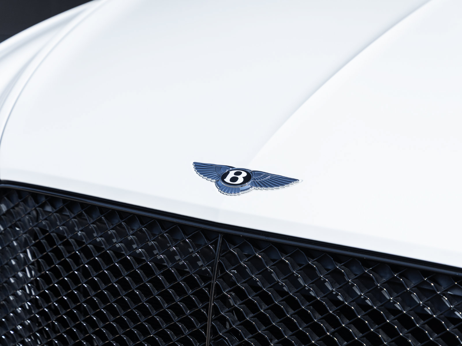 Used 2021 Bentley Bentayga AWD/4WD image 15