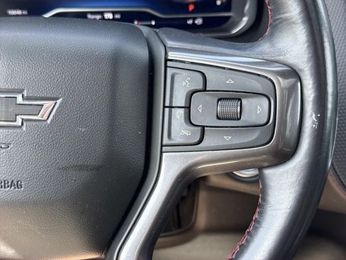 Used 2022 Chevrolet Suburban RST AWD/4WD image 14