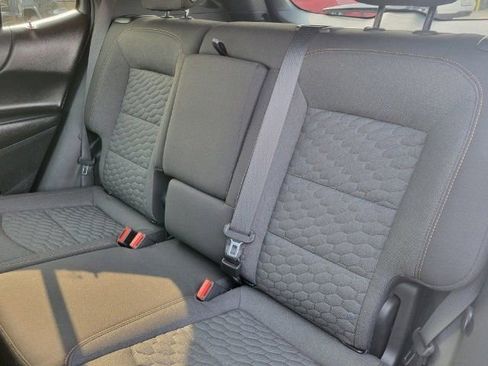 Used 2020 Chevrolet Equinox LT image 13