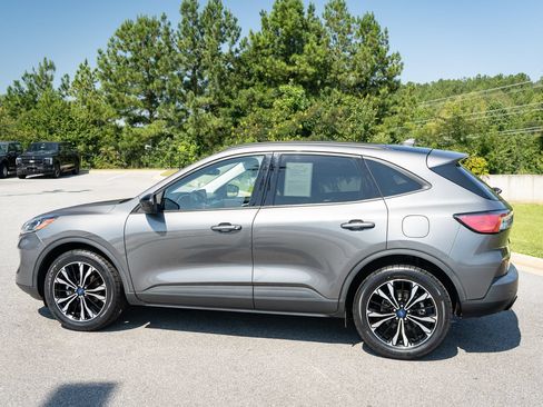 Used 2022 Ford Escape SEL w/ SEL Stealth AWD Package image 7