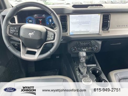 New 2026 Ford Bronco Outer Banks AWD/4WD image 12