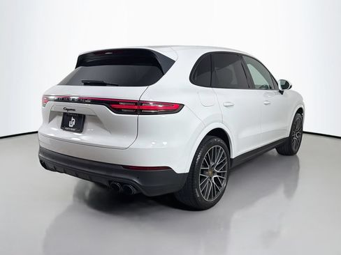 Used 2019 Porsche Cayenne AWD/4WD image 5