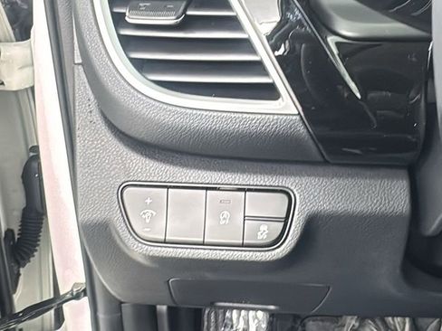 New 2026 Kia Seltos S AWD/4WD image 32