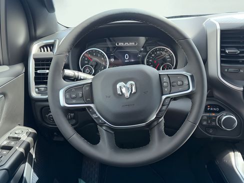 New 2026 RAM 1500 Big Horn AWD/4WD image 15