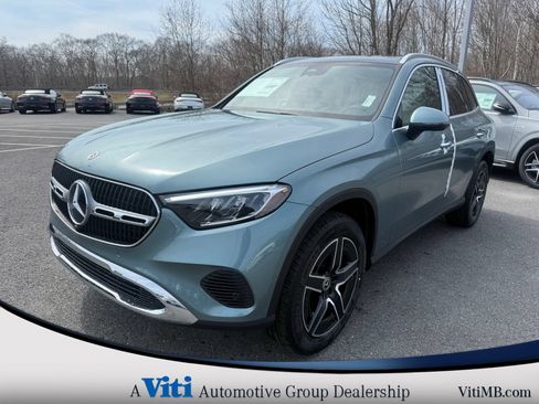 Used 2026 Mercedes-Benz GLC 300 4MATIC image 3