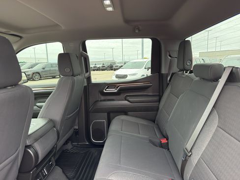 Used 2023 Chevrolet Silverado 1500 RST image 35