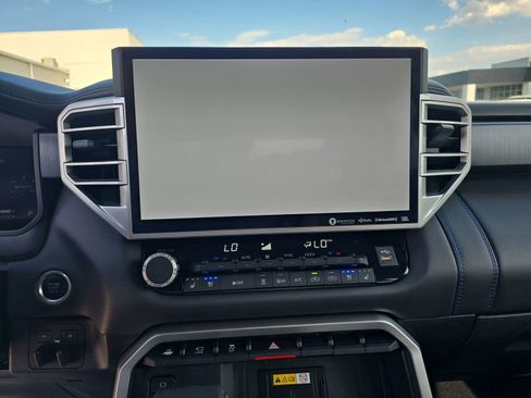 Used 2023 Toyota Tundra Platinum image 25