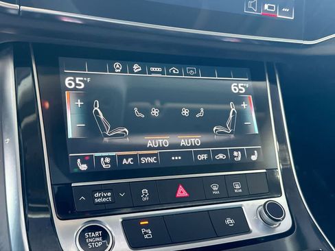 Used 2023 Audi Q8 Premium Plus AWD/4WD image 20
