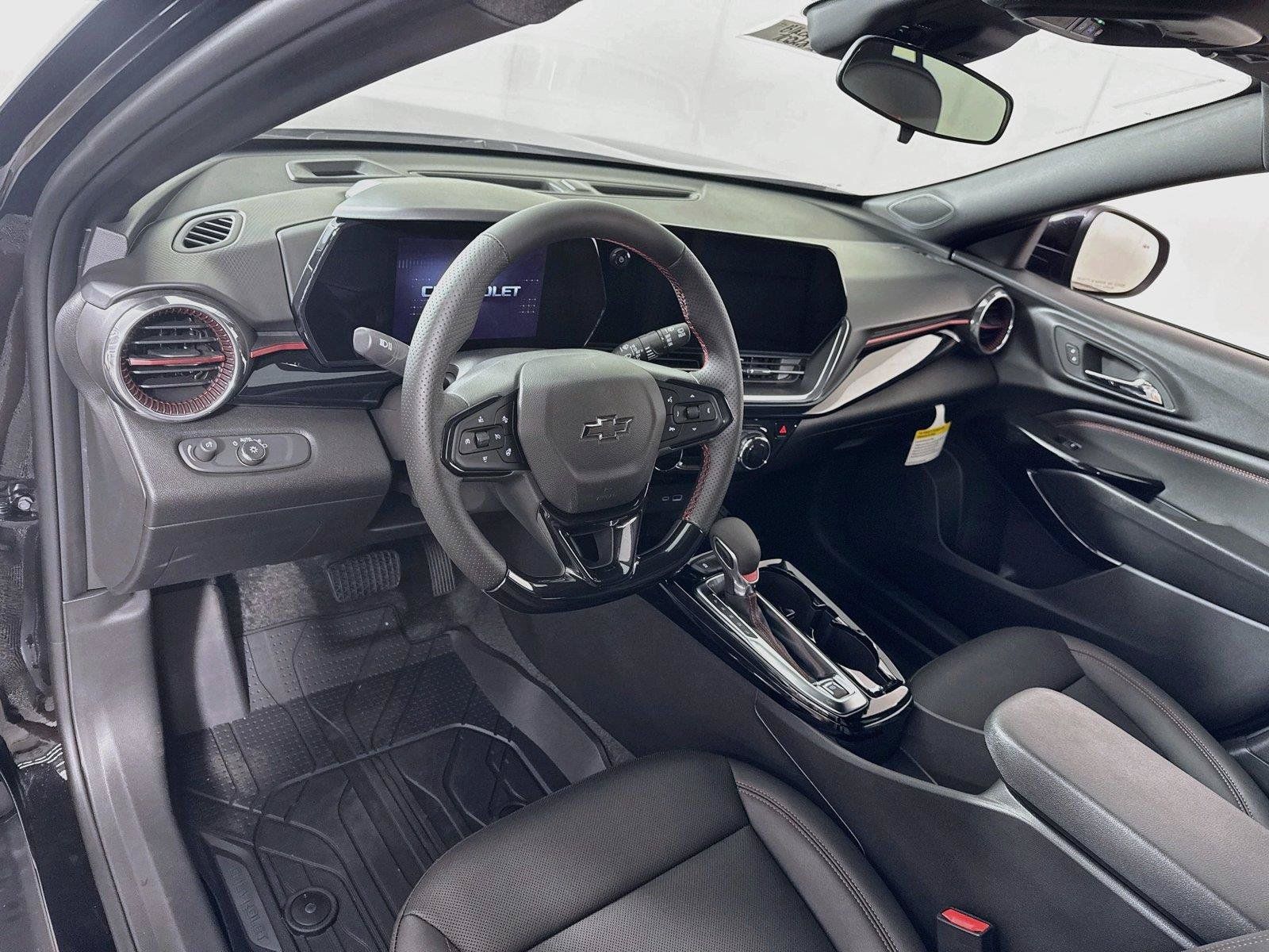 New 2026 Chevrolet Trax RS w/ Driver Confidence Package FWD image 3