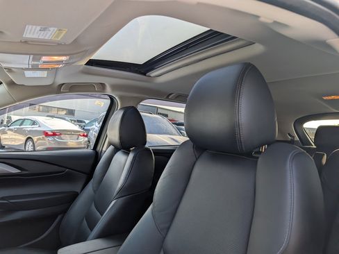 Used 2023 MAZDA CX-9 Touring image 25