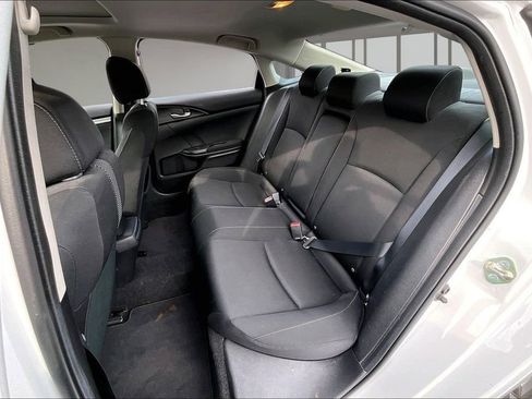 Used 2019 Honda Civic EX image 26