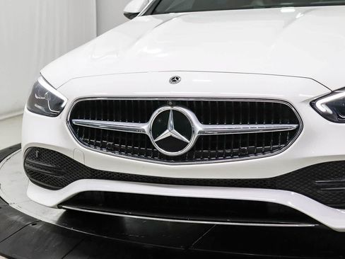 Used 2024 Mercedes-Benz C 300 Sedan image 8