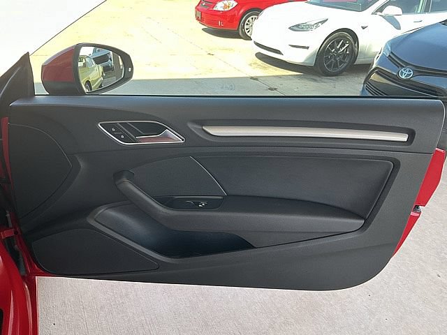 Used 2018 Audi A3 2.0T Premium FWD image 10