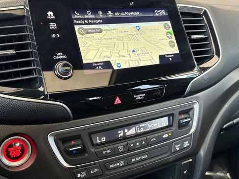 Used 2023 Honda Passport TrailSport image 29