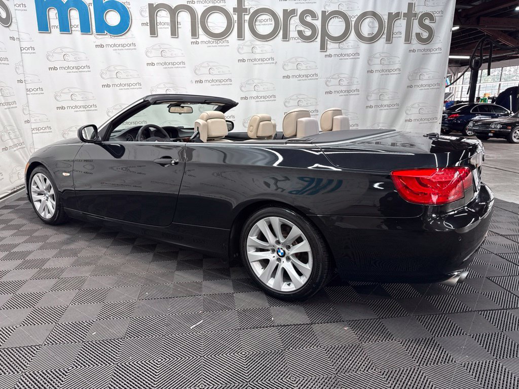 Used 2013 BMW 328i Convertible RWD image 13