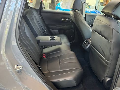 Certified 2025 Acura ADX AWD image 34