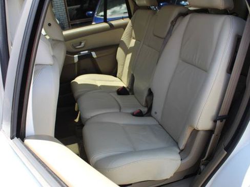 Used 2011 Volvo XC90 3.2 FWD image 20