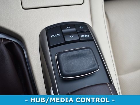 Used 2017 Lexus ES 350 image 18