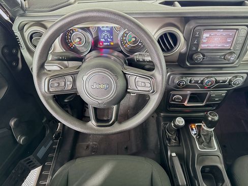 Used 2020 Jeep Wrangler Sport AWD/4WD image 15
