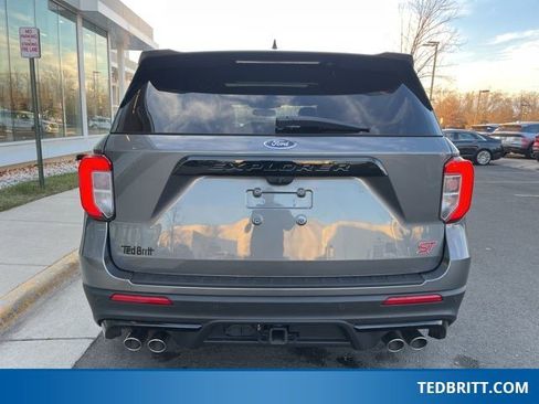 Used 2022 Ford Explorer ST w/ Equipment Group 401A image 7