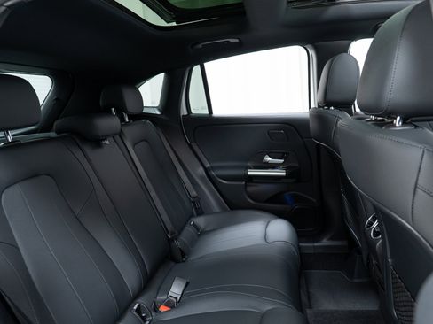 New 2026 Mercedes-Benz GLA 250 4MATIC image 24