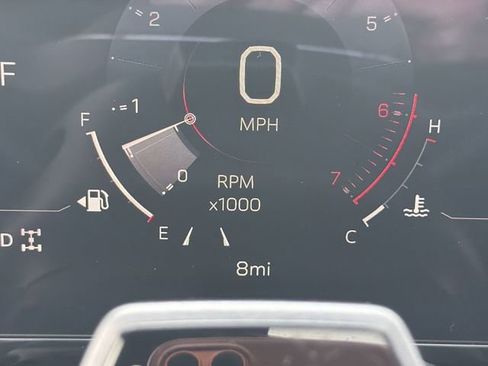 New 2026 GMC Yukon Elevation w/ Elevation Premium Package image 12