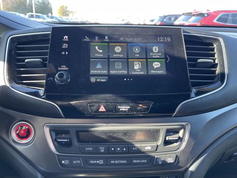 Used 2022 Honda Pilot Sport image 8