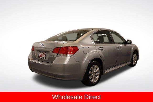 Used 2012 Subaru Legacy 2.5i Premium AWD/4WD image 2