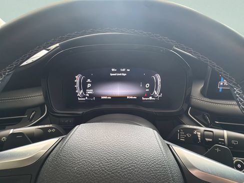 Used 2023 INFINITI QX60 Sensory AWD/4WD image 34