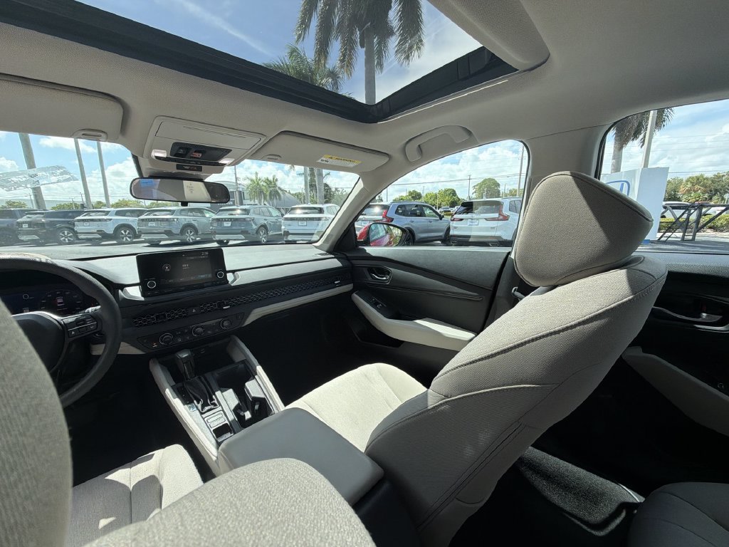 Certified 2024 Honda Accord EX image 11