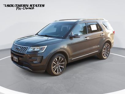 Used 2017 Ford Explorer Platinum