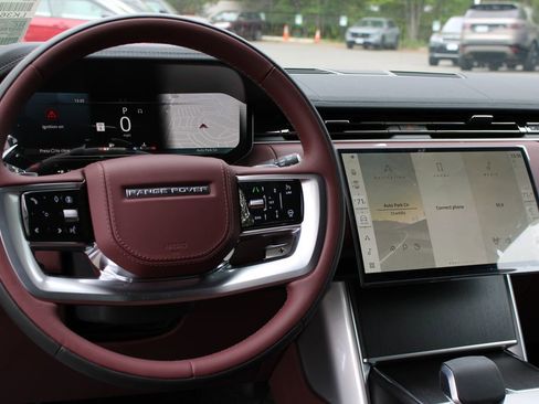 New 2026 Land Rover Range Rover SE AWD/4WD image 38