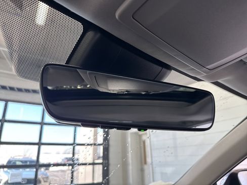 Certified 2024 Toyota Highlander XLE image 33