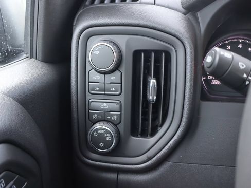 New 2026 Chevrolet Silverado 1500 Custom Trail Boss w/ Turbomax Blackout Package AWD/4WD image 9