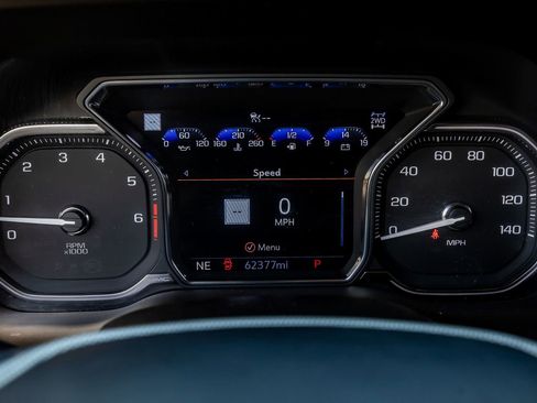 Used 2021 GMC Yukon Denali w/ Denali Ultimate Package image 16