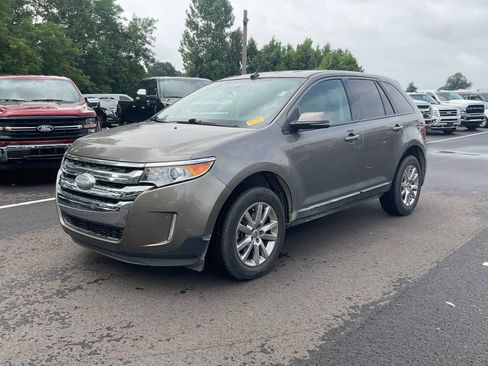 Used 2014 Ford Edge SEL w/ Equipment Group 205A FWD image 2