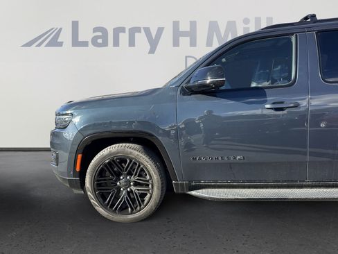 Used 2023 Jeep Wagoneer Series II w/ Convenience Group I image 10