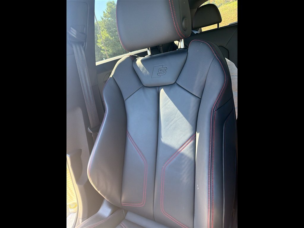 Used 2025 Audi Q3 2.0T Premium Plus AWD/4WD image 6