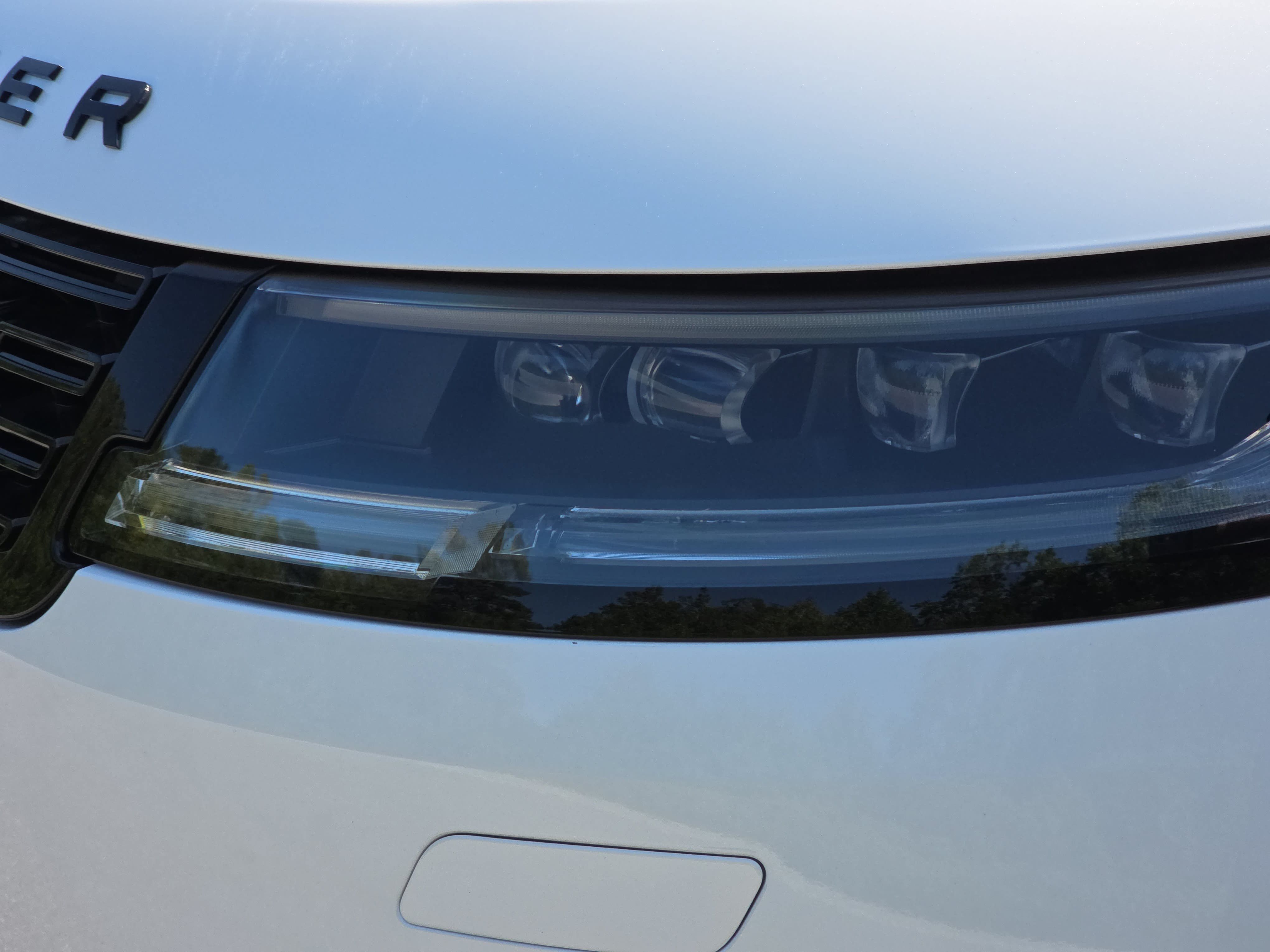 New 2027 Land Rover Range Rover Sport Battersea AWD/4WD image 32