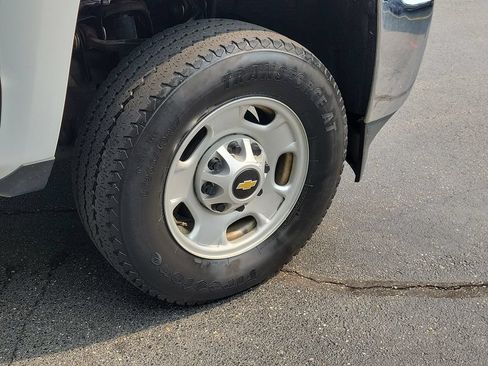 Used 2019 Chevrolet Silverado 2500 W/T w/ WT Convenience Package AWD/4WD image 7
