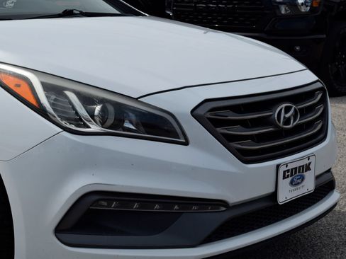 Used 2017 Hyundai Sonata Sport w/ Value Edition Package 02 FWD image 24