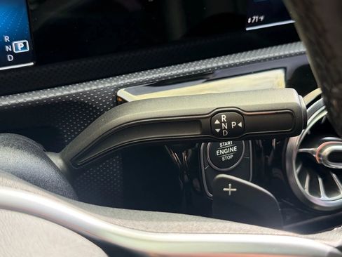 Used 2021 Mercedes-Benz CLA 250 4MATIC image 20