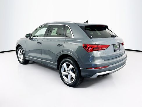 Used 2020 Audi Q3 2.0T Premium w/ Convenience Package AWD/4WD image 5