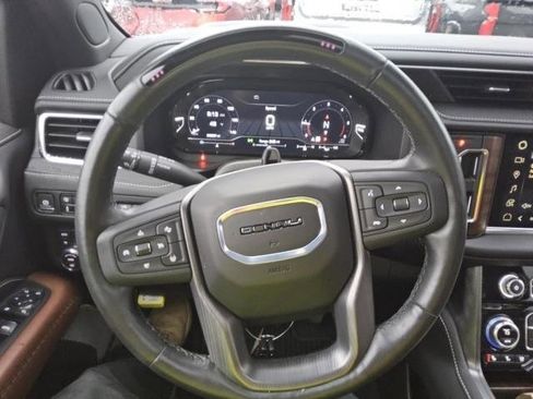 Certified 2024 GMC Yukon XL Denali Ultimate image 2