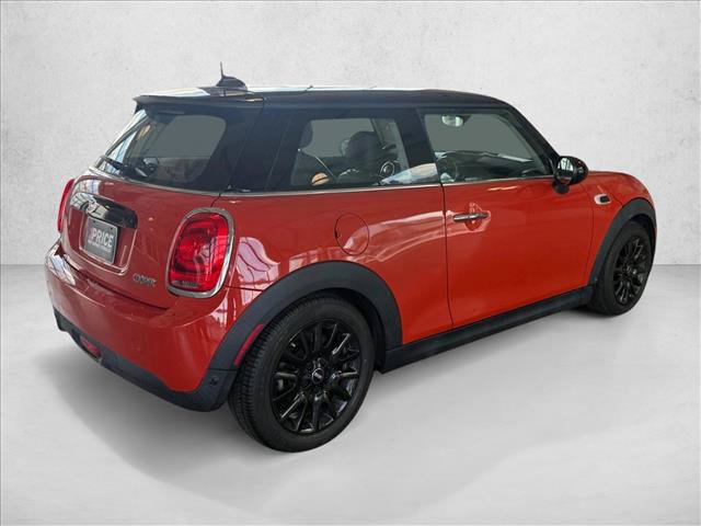 Used 2019 MINI Cooper 2-Door Hardtop FWD image 4